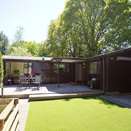 Relaxed Verblijf In Chalet Op De Veluwe Villa Putten Eksteriør bilde